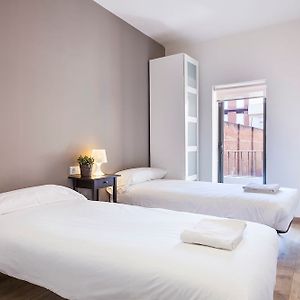 Dingdong Fira Apartments